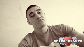 Mówią mi IDŹ PRZEZ ŻYCIE Z PODNIESIONĄ GŁOWĄ, tak też czynię. Mówią mi IDŹ PRZEZ ŻYCIE Z PODNIESIONĄ GŁOWĄ, tak też czynię.