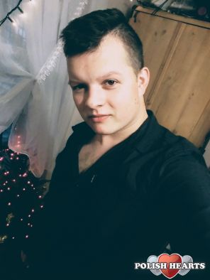 adrian15763 adrian15763