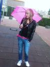 Met me roze Paraplu.. =)
