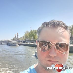 Rok temu, gdzieś w Paryżu...
