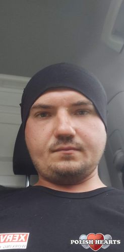 Adamek9121